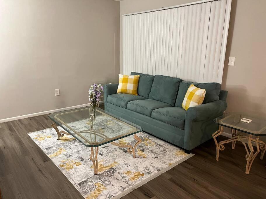Cozy Retreat 1.8 Mi To Stadium Gainesville Exterior photo